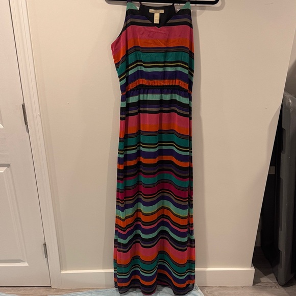 Banana Republic Dresses & Skirts - Banana Republic Multicolor Striped Maxi Dress (has a pull:noted in photos)